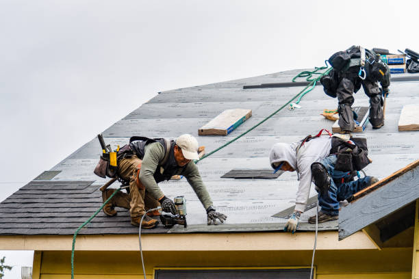 Professional Gutter Installation technician working in Rockville, RI